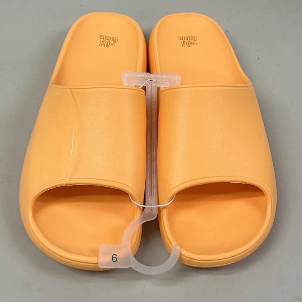 Wild Fable Robbie Slip Ons